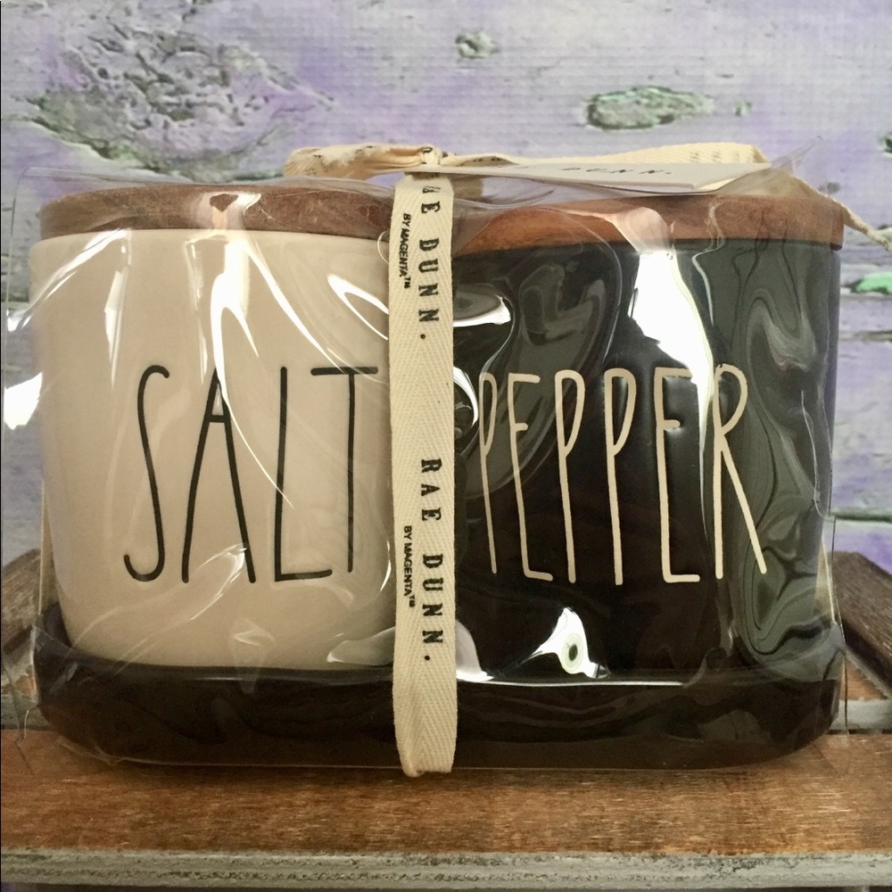 Rae Dunn Salt & Pepper